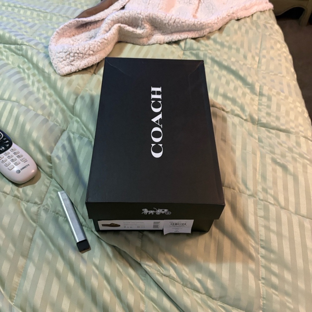 Coach Women's Brown Patterned platform - Picture 5 of 5